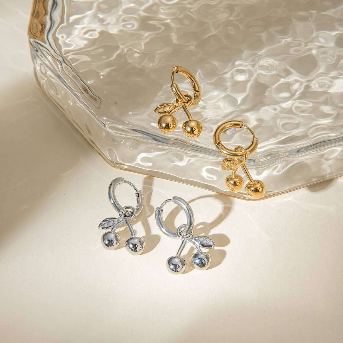 18K GOLD STAINLESS STEEL CHERRY DROP EARRINGS_CWASC1675