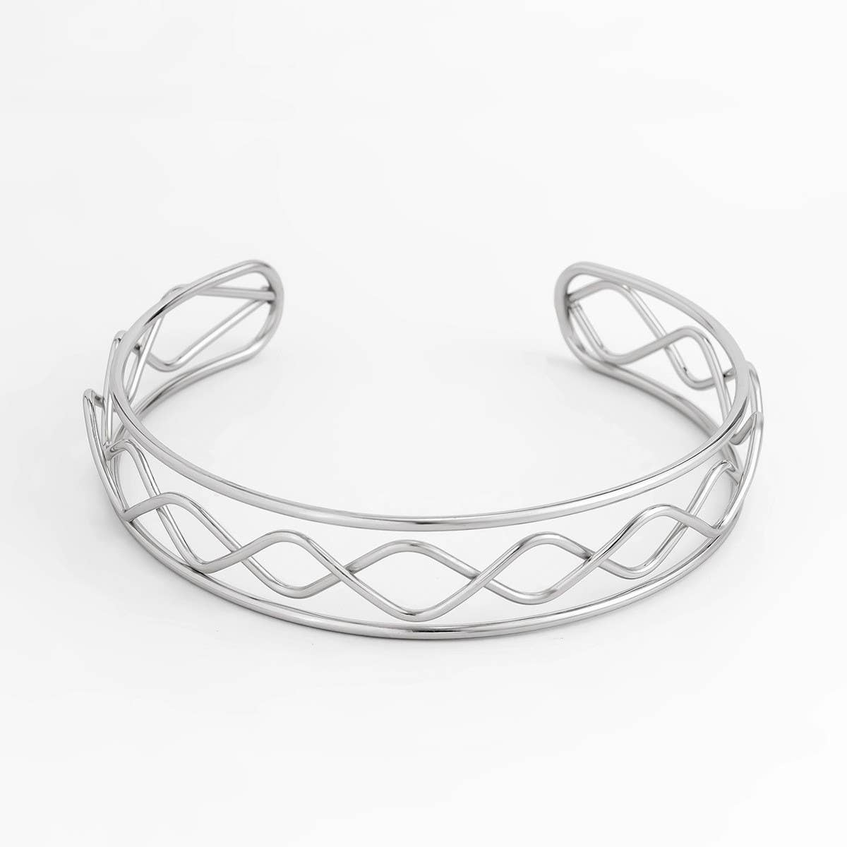 FASHIONABLE HIGH END CROSS OUTLINE NECKLACE_CWMM3185