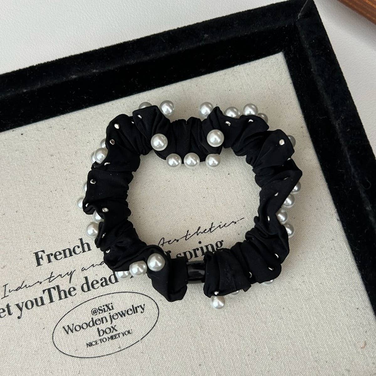 ELEGANT FRENCH HIGH END HAIR SCRUNCHIES_CWAHA2809