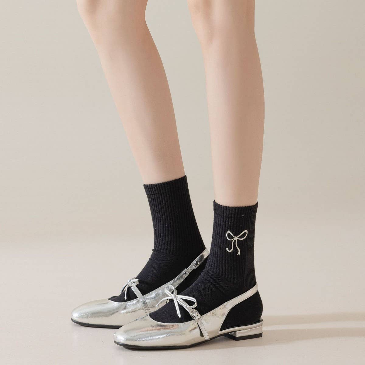 Women'S Embroidered Bow Crew Socks_Cwms0921