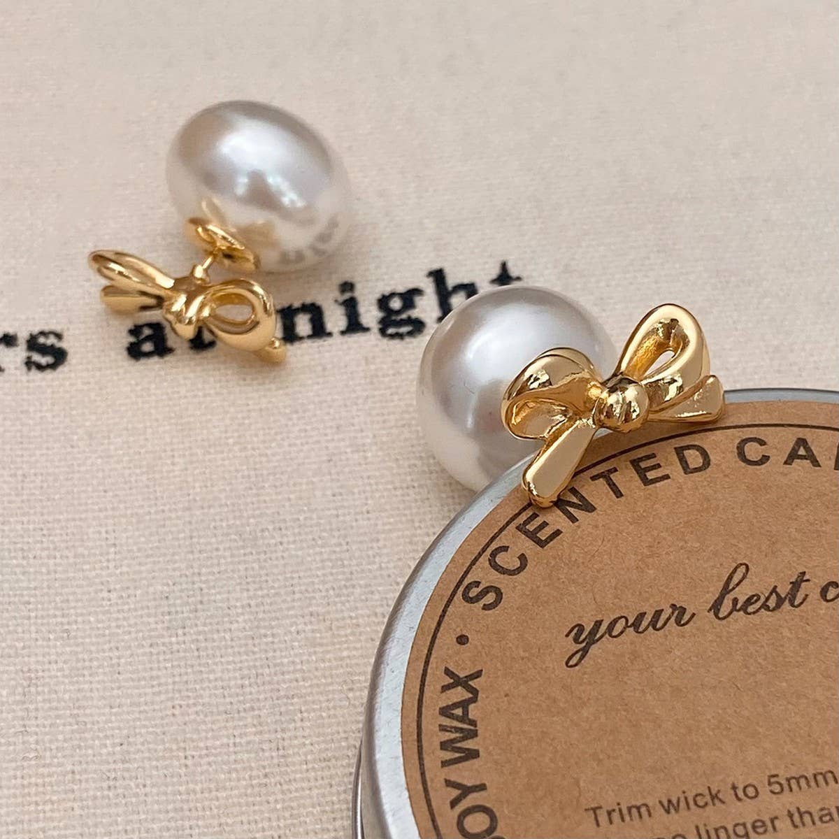 TEMPERAMENTAL AND HIGH END BOW PEARL EARRINGS_CWAJE2971