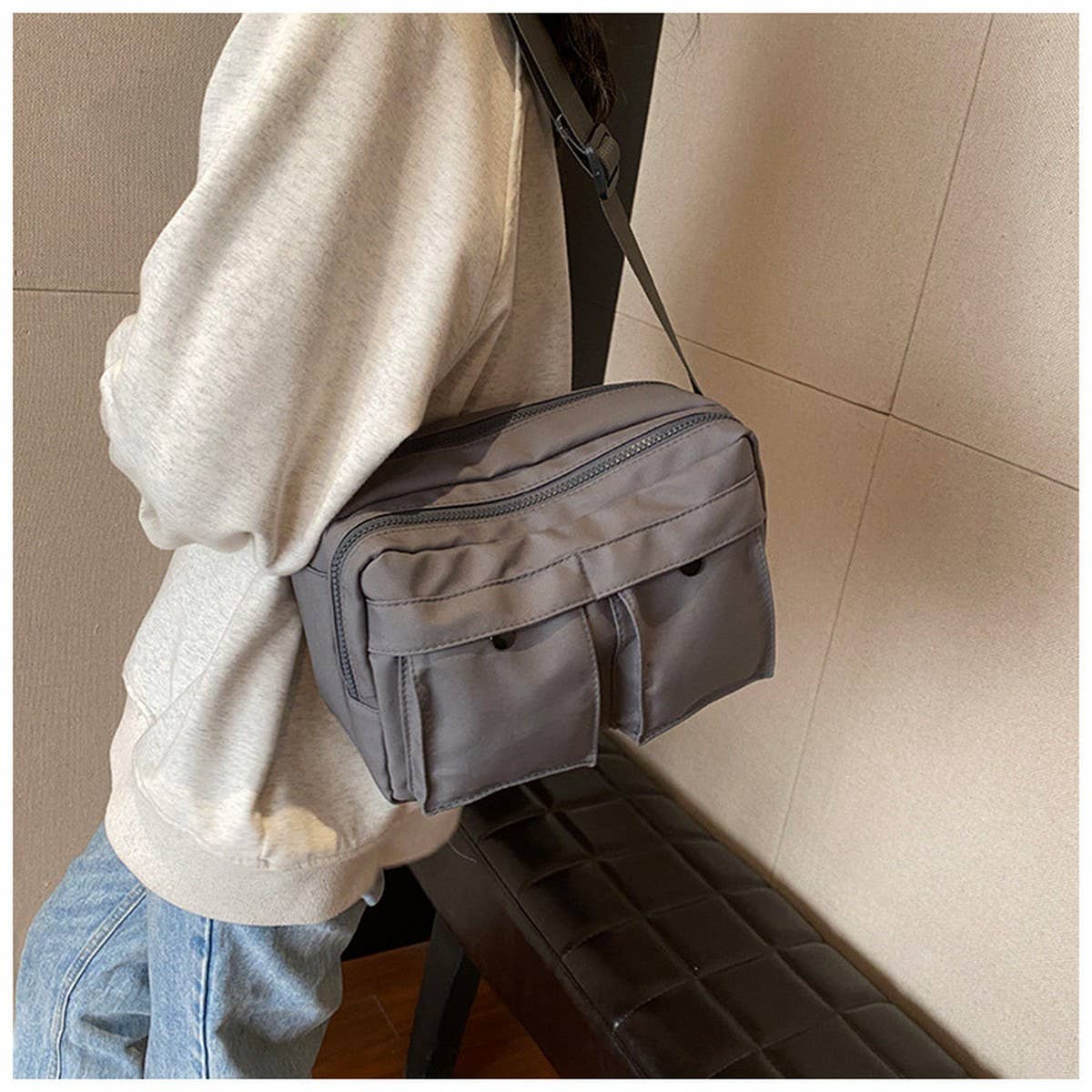 Solid Color Simple Cool Couple Shoulder Bag_Cwab2450