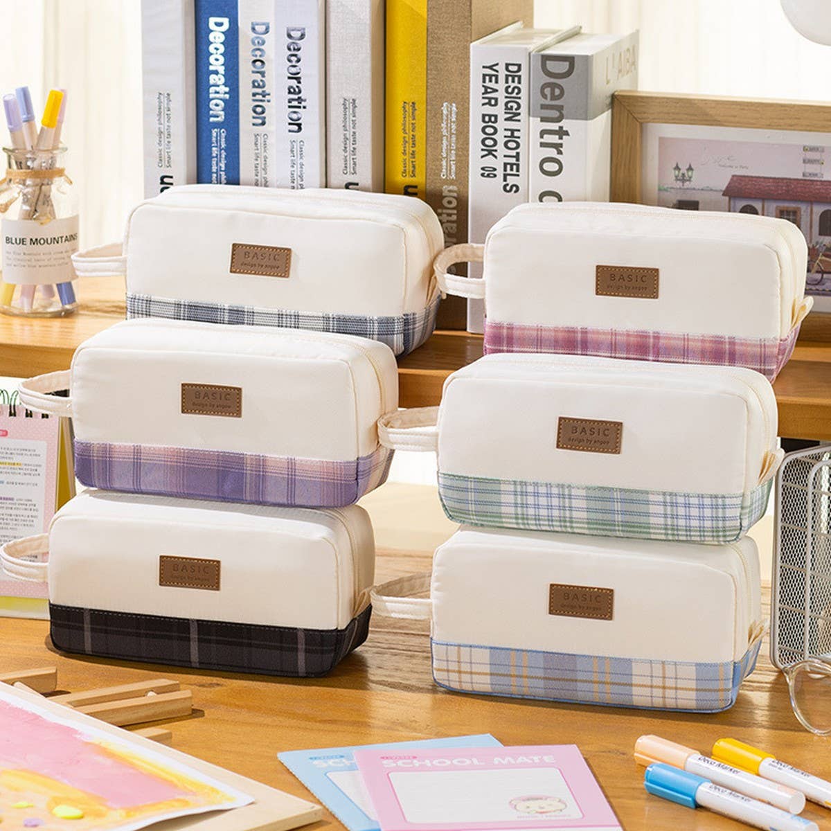 LARGE SQUARE MULTI LAYER PENCIL CASE_CWMM1978