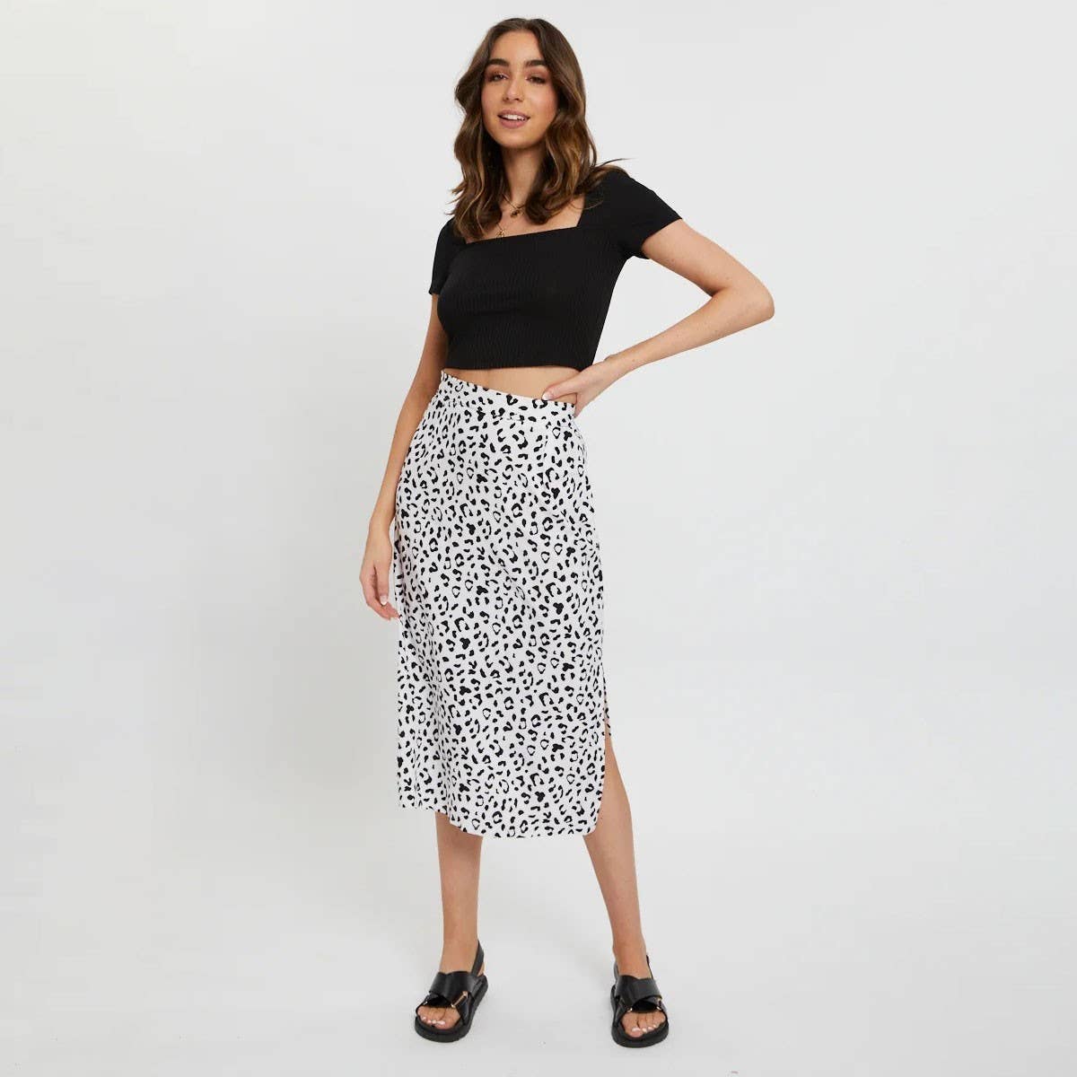 HIGH WAIST LEOPARD CHIFFON PRINT SLIT MIDI SKIRT_CWBSS0377