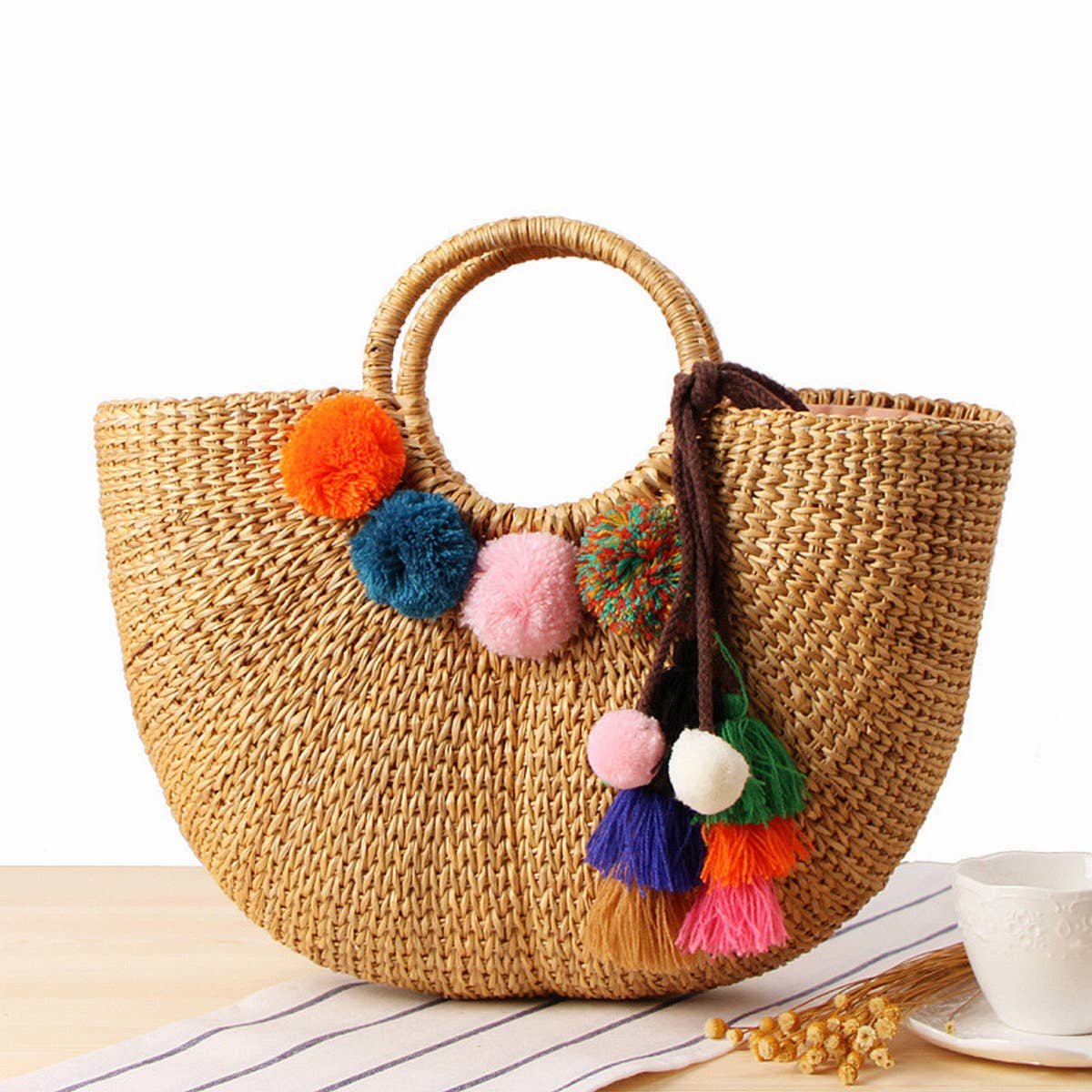 PORTABLE SEMI CIRCLE WOOL BALL WOVEN BAG_CWAB2117