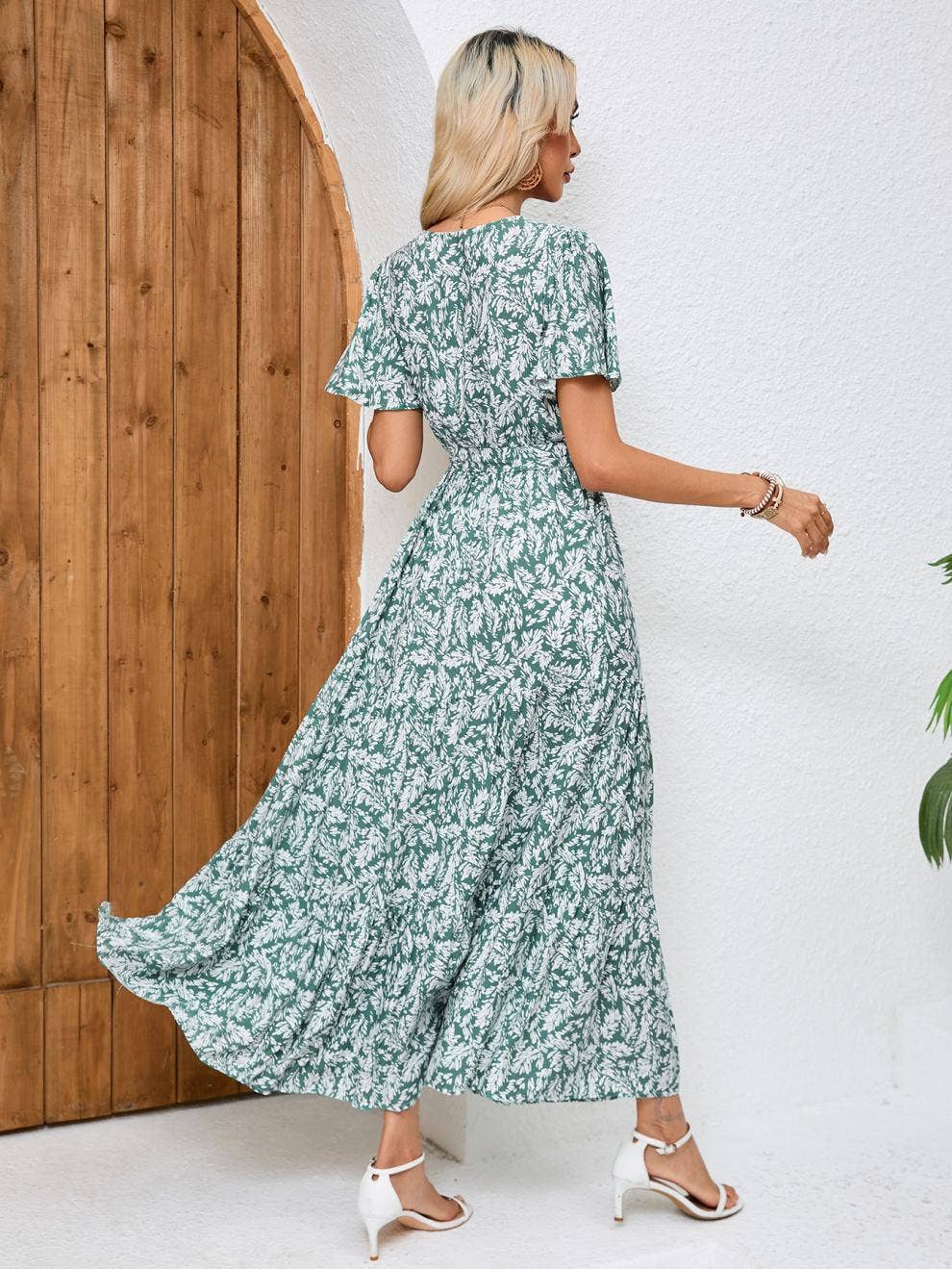 V-Neck Sleeveless Halter Print Boho Long Dress_Cwdmd4505