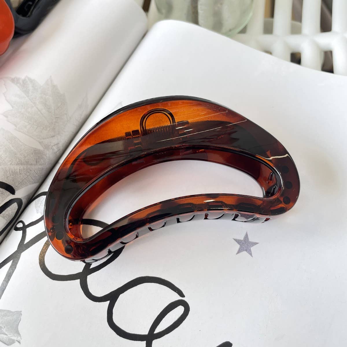 Cwaha1518_Simple Semi Circular Arc Large Hair Claw Clip