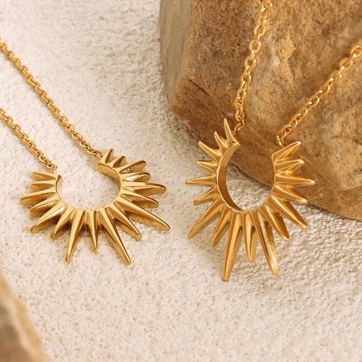 SUNFLOWER TITANIUM STEEL NECKLACE JEWELRY_CWAJE1083