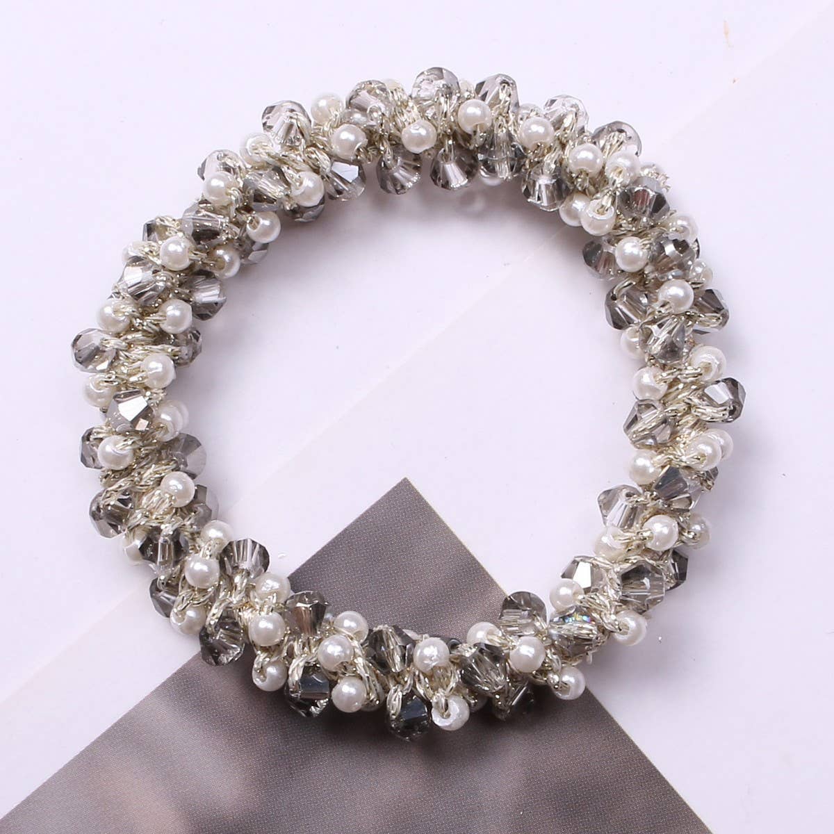 MINIMALIST PEARL CRYSTAL HAIR TIE STYLISH PONYTAIL_CWAHA6769