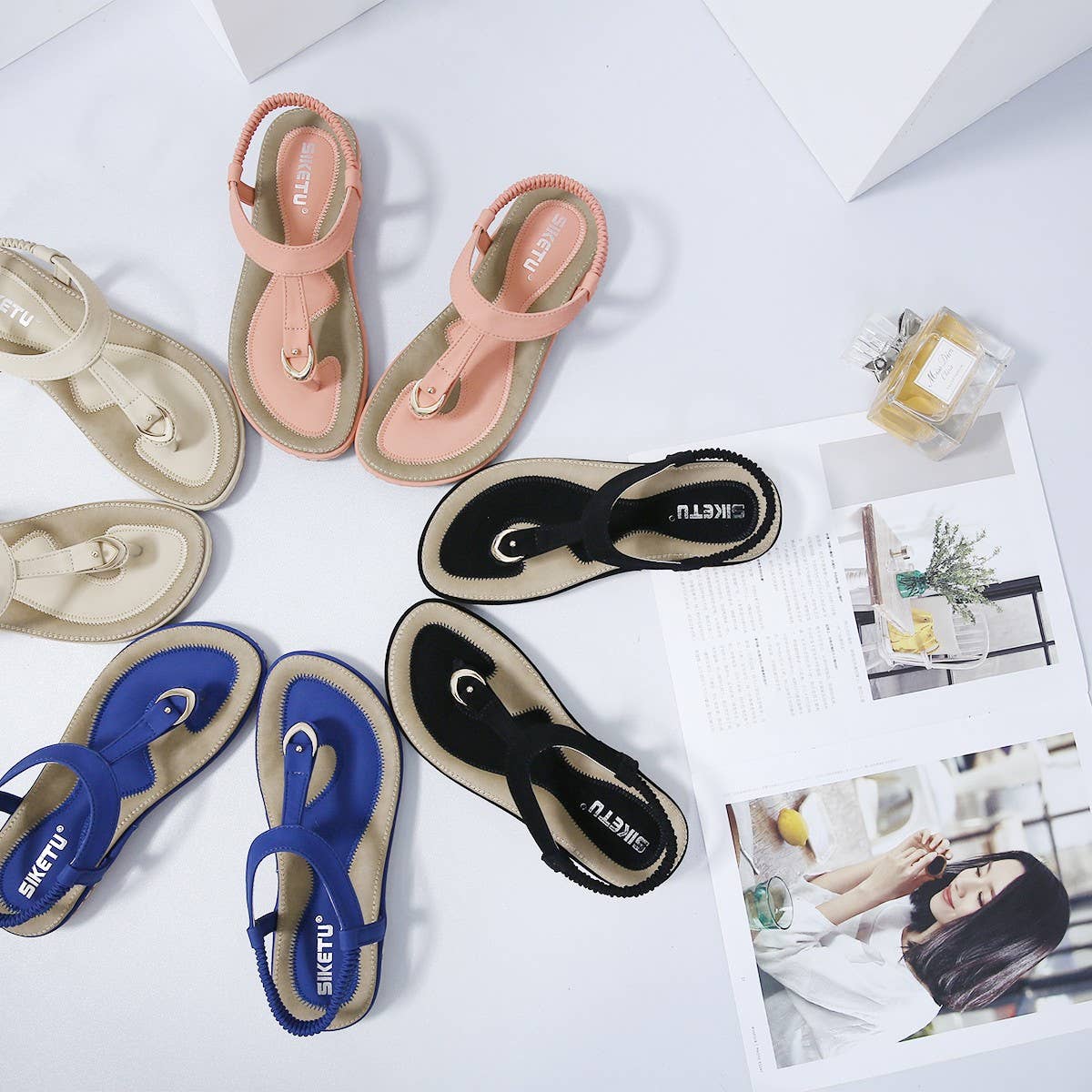 DURABLE AND NON SLIP FLAT SOLE SANDALS_CWSHS0483