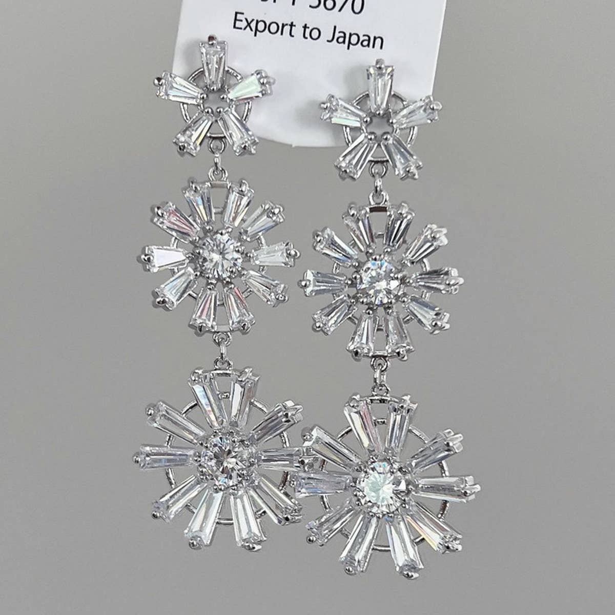 Zircon Snowflake Tassel Earrings_Cwaje1313