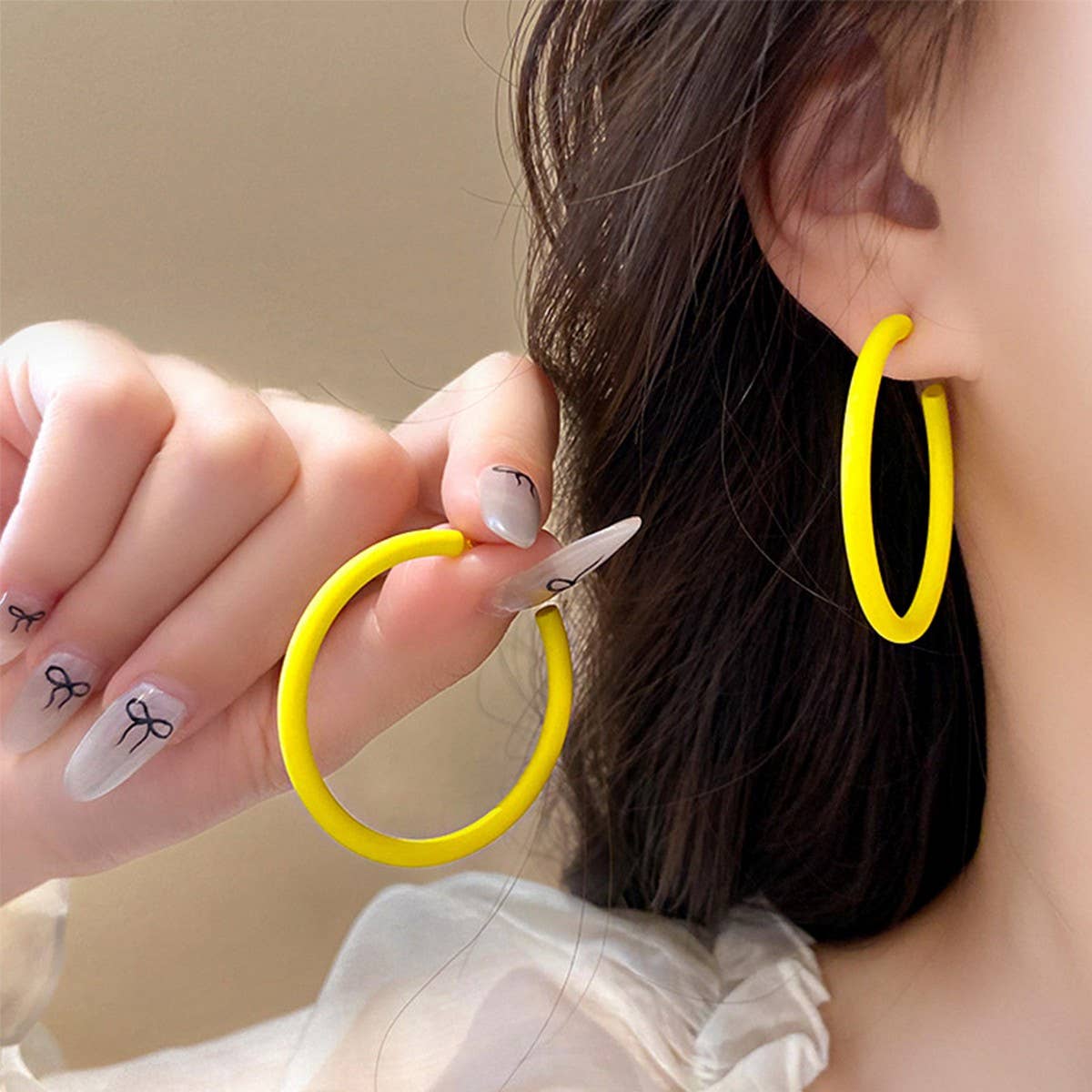 PERSONALIZED NICHE ROUND HOOP EARRINGS_CWASC1330