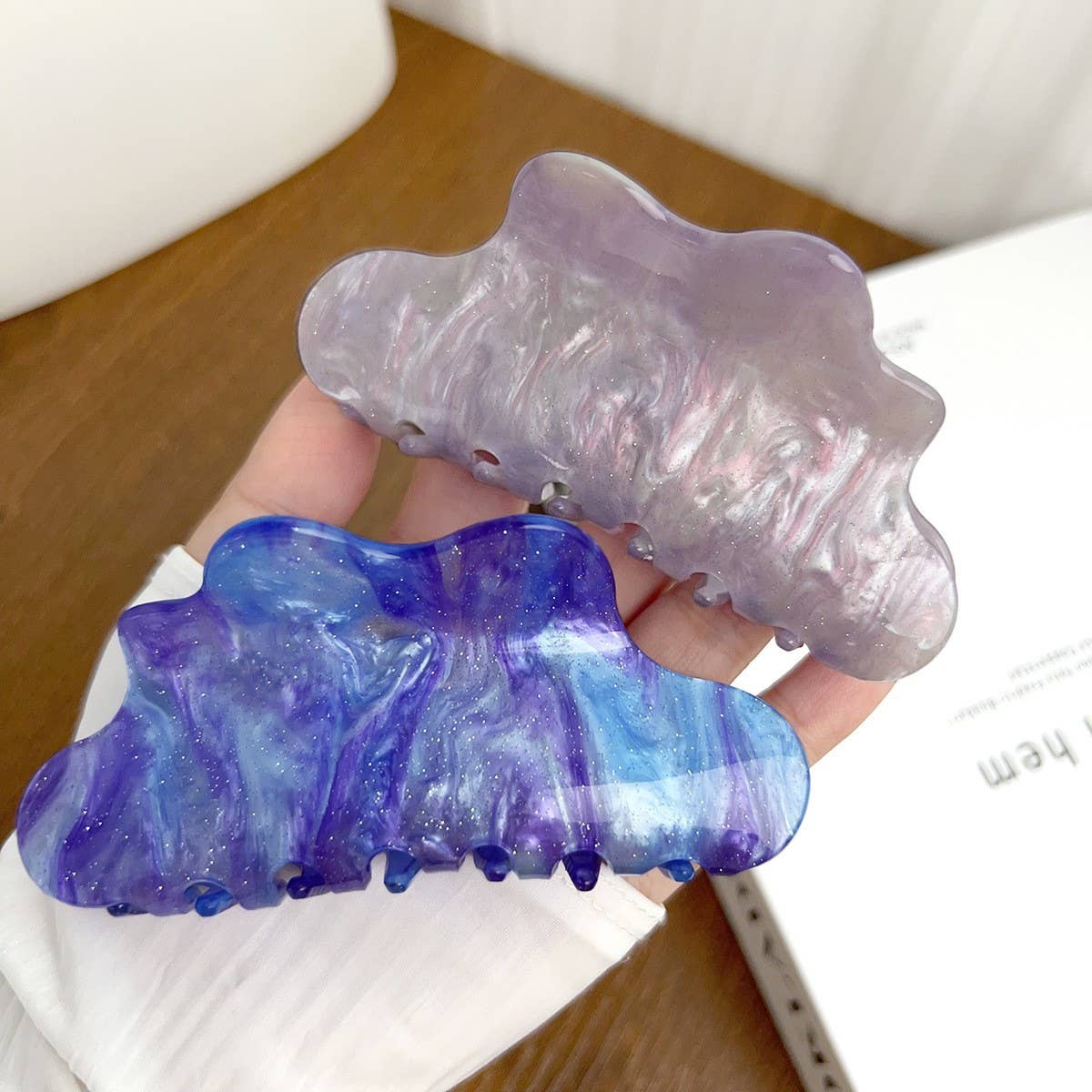 ELEGANT CLOUD ACRYLIC HAIR CLAW CHIC PONYTAIL CLIP_CWAHA1593