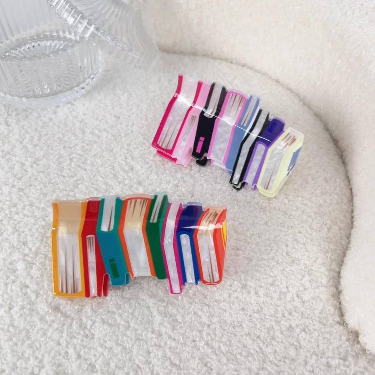 BOOK STYLE ACRYLIC HAIR CLAW CLIP COLORBLOCK_CWAHA2069