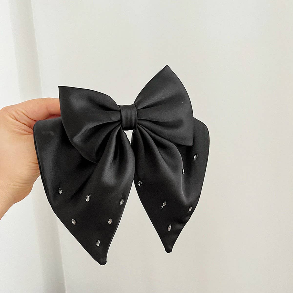 BOW RHINESTONE HAIRPINS_CWAHA1176