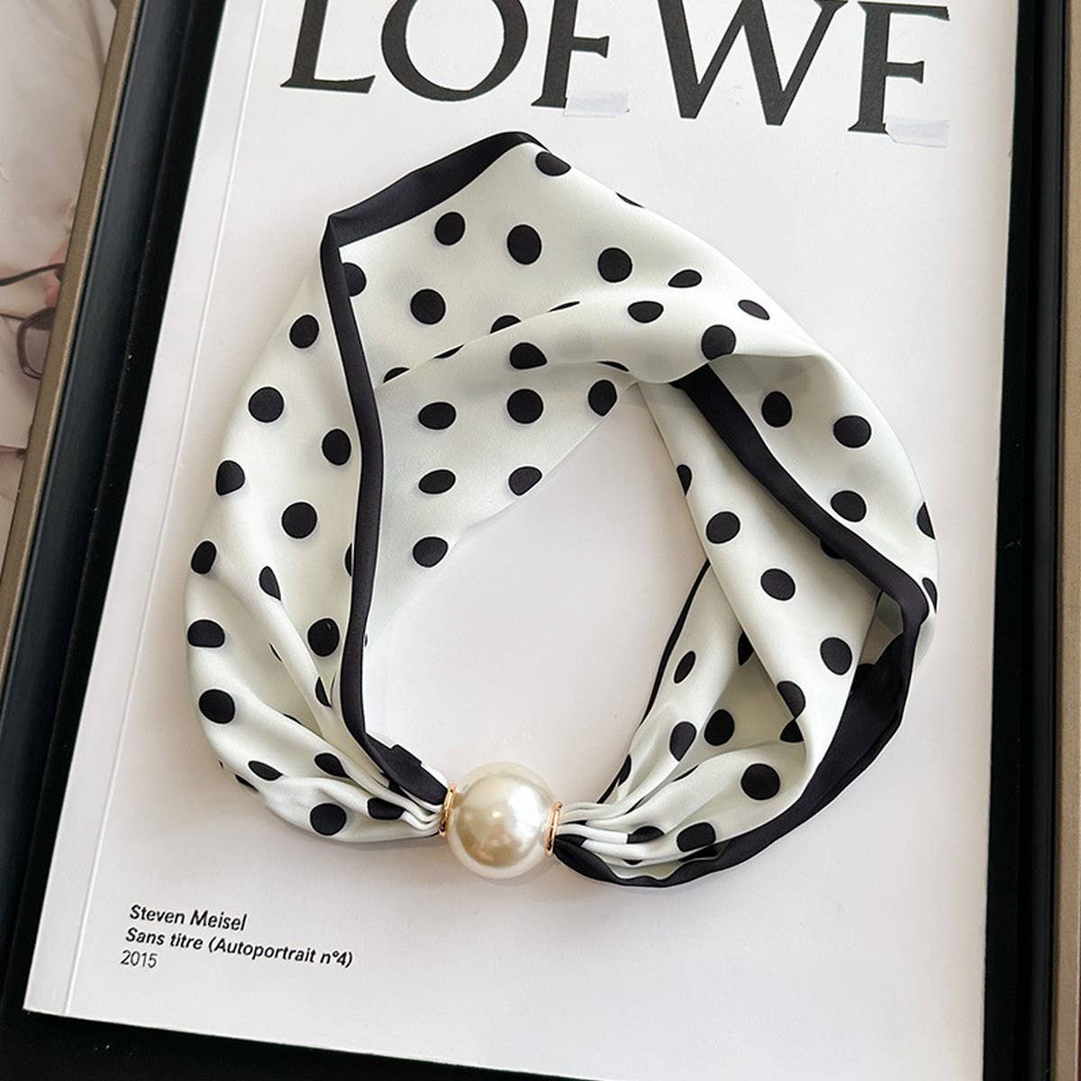 Pearl Magnetic Skinny Silk Neck Scarf_Cwasc03931