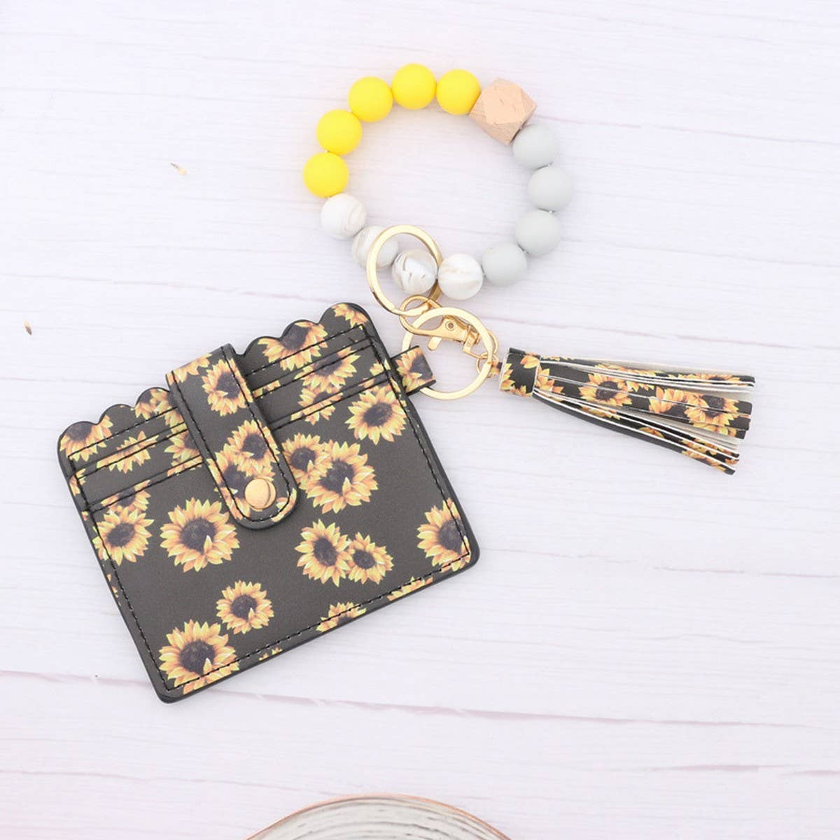 SILICONE BEAD WRISTLET WALLET WITH TASSEL_CWAB5002
