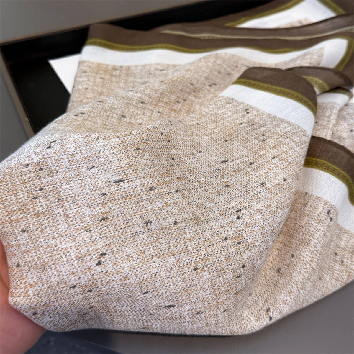 Fresh Herringbone Textured Satin Scarf_Cwasc03314
