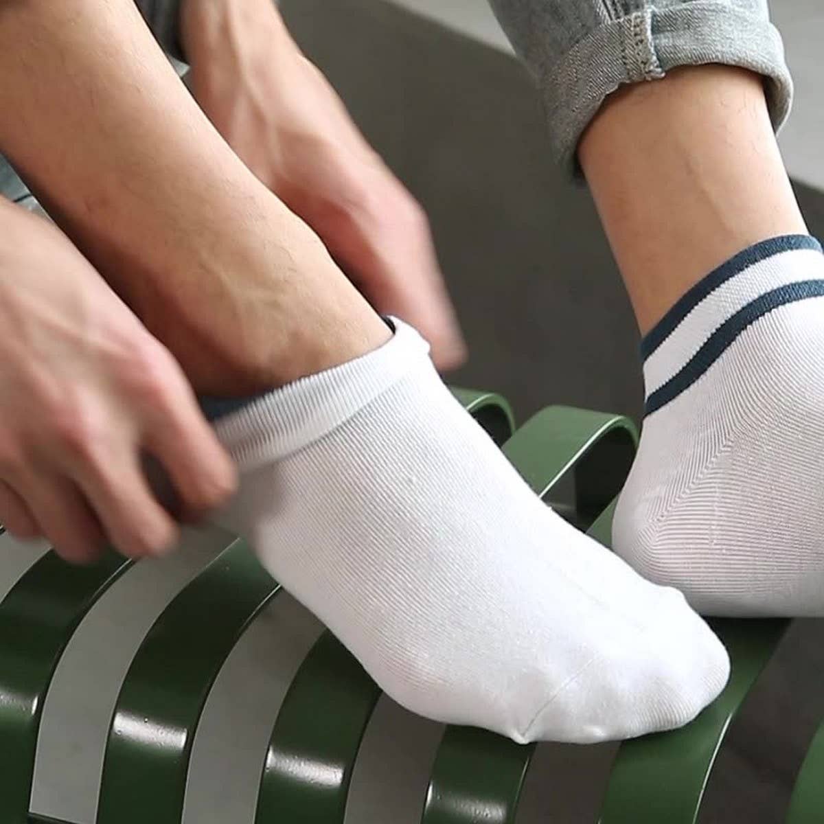 NEW SOLID COLOR SPORTS MENS COTTON SOCKS_CWMS2037