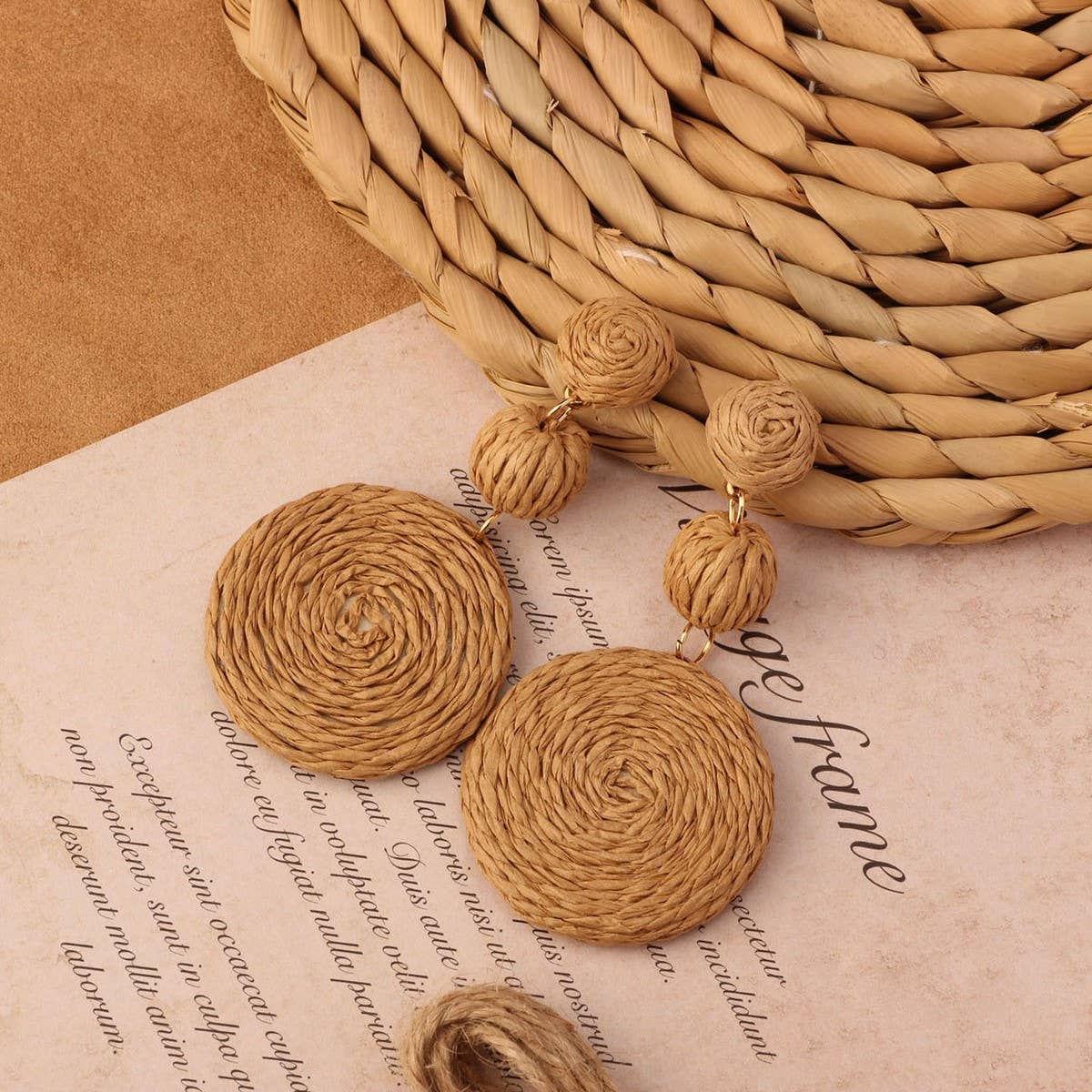 NEW VINTAGE SIMIAN GRASS VINE WOVEN EARRINGS_CWAJE4011