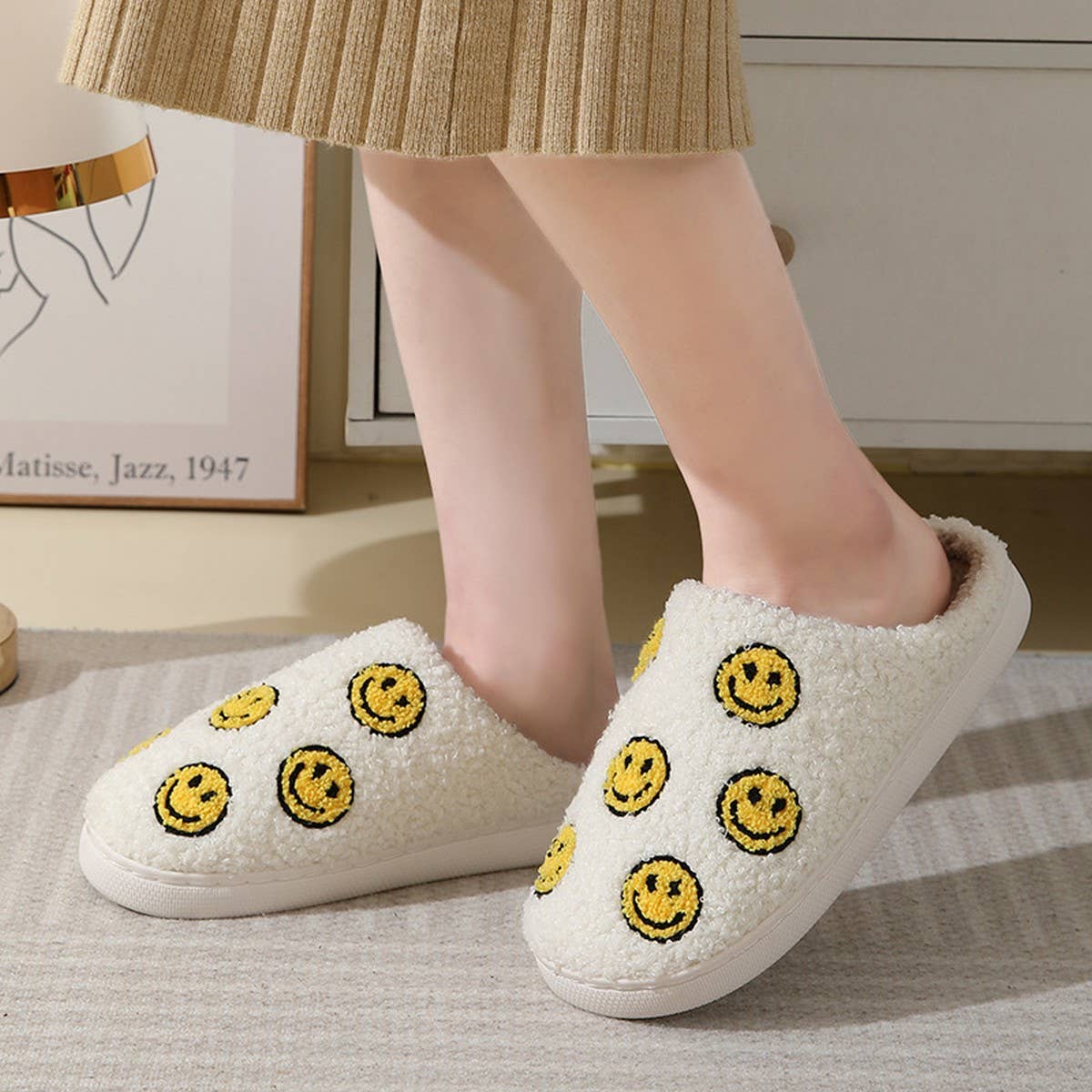 CUTE SEVEN SMILING FACE FUZZY SLIPPERS WOMEN_CWSHS0252