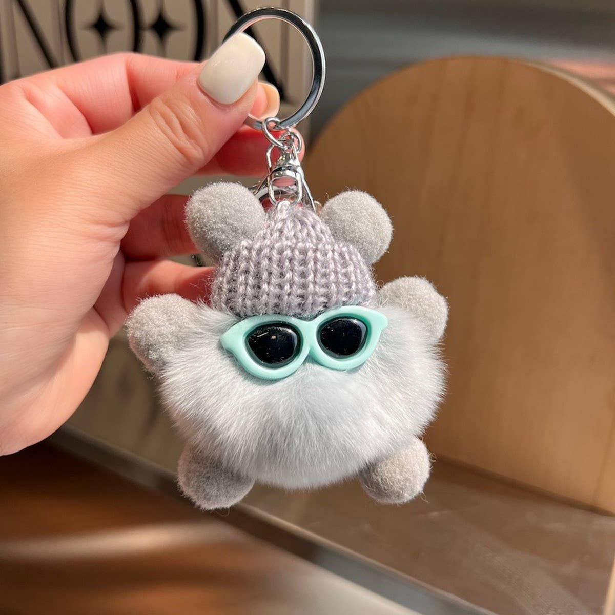 CUTE RABBIT FUR BRIQUETTES CAR KEYCHAIN PENDANT_CWMM2480