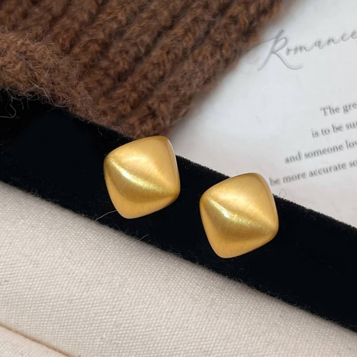 NICHE HIGH END DESIGN GEOMETRIC EARRINGS FOR WOMEN_CWAJE3140