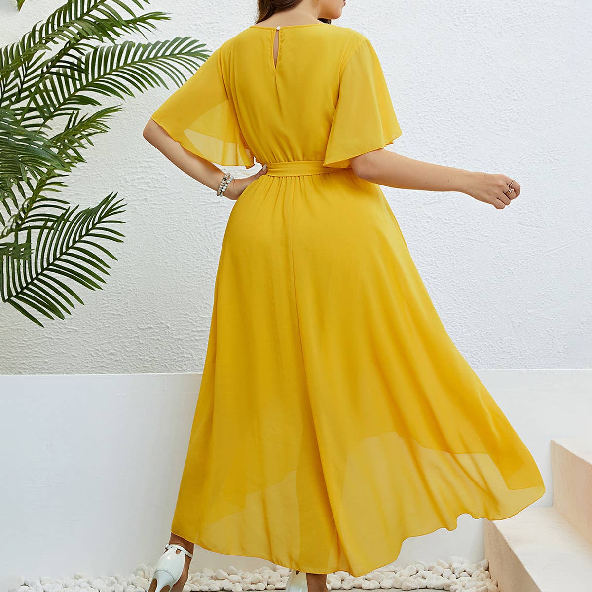 Yellow V Neck Tie Waist Up Dress_Cwdmd1491