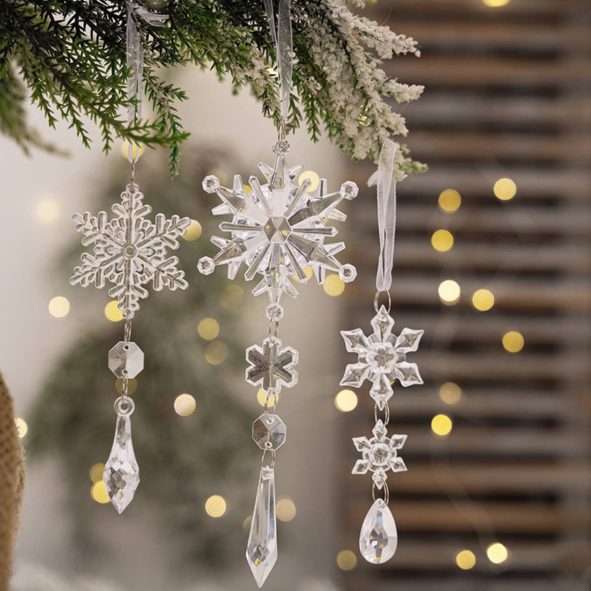Cwmm10172_Acrylic Snowflake Ornaments For Christmas Tree