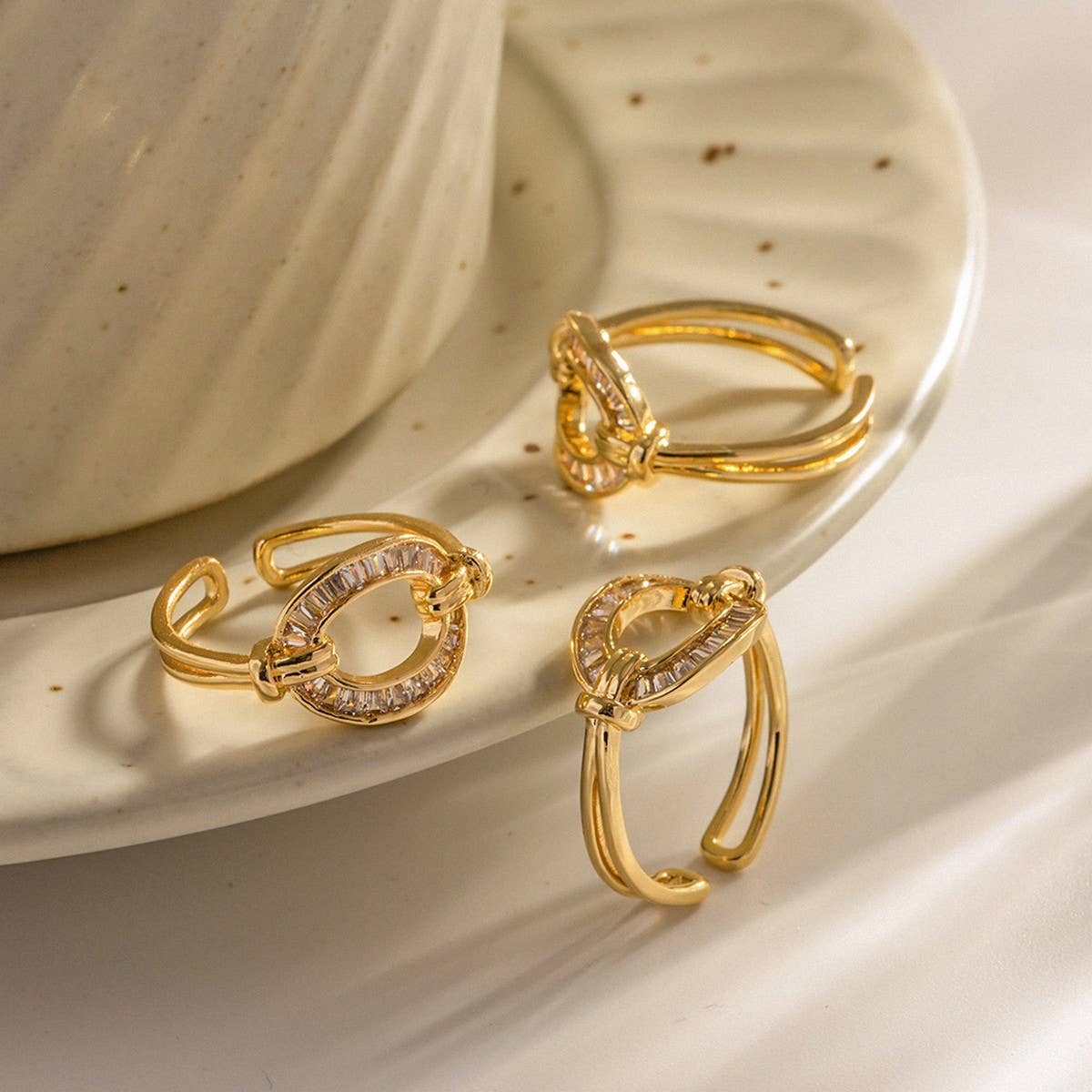 HORSESHOE BUCKLE OPEN VERSATILE RING_CWAJE1402