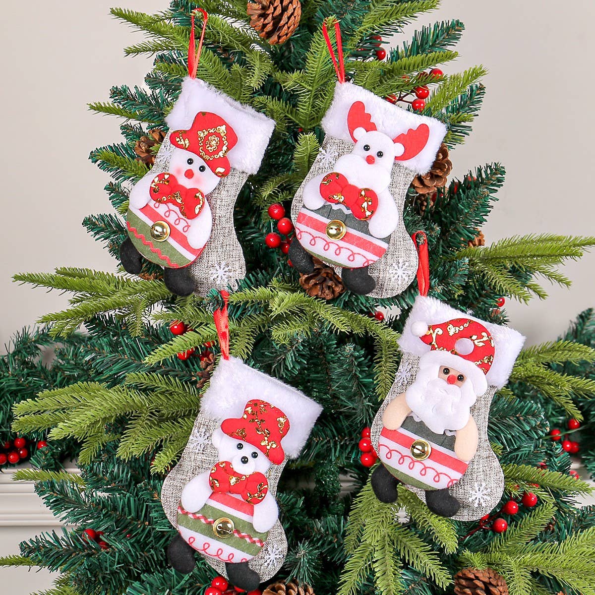 CHRISTMAS CARTOON PLUSH DOLL SOCKS CANDY GIFT BAG_CWMS1441