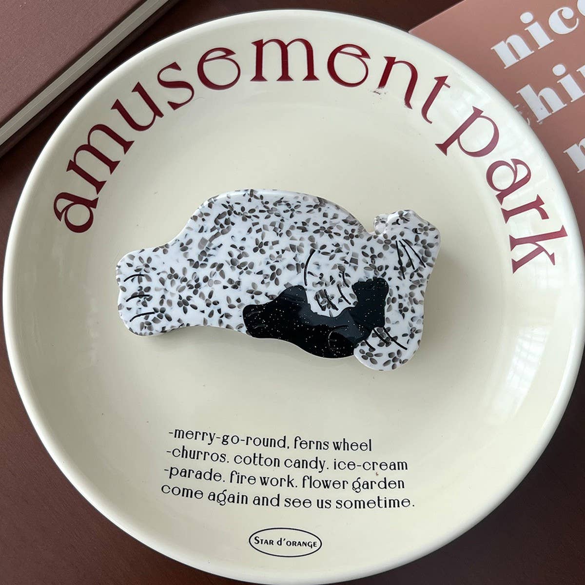 OCEAN SERIES HAIR CLAW DOLPHIN SHARK SEAL CLIP_CWAHA5759