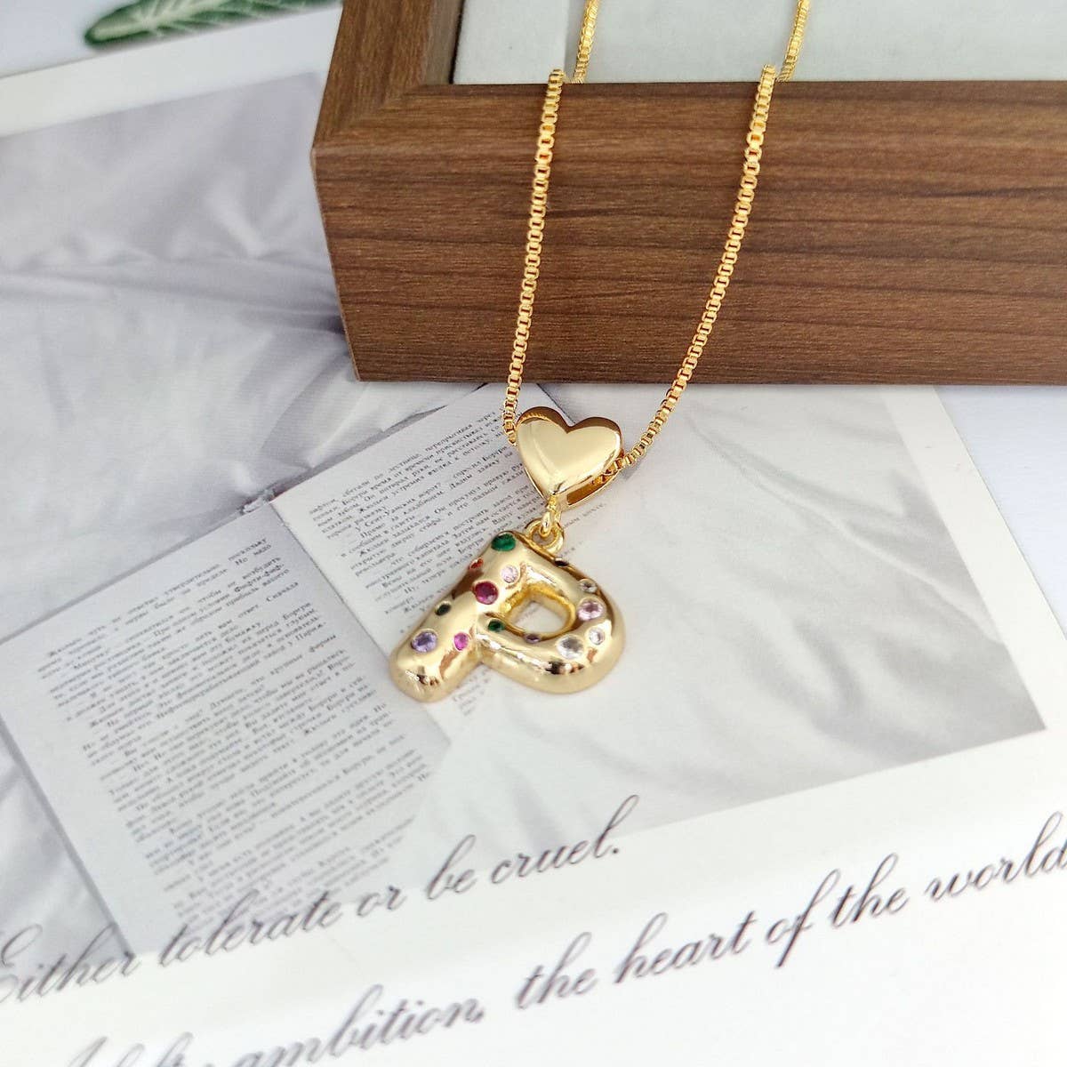 COLORFUL ZIRCONIA HEART LETTER PENDANT NECKLACE_CWMM5875