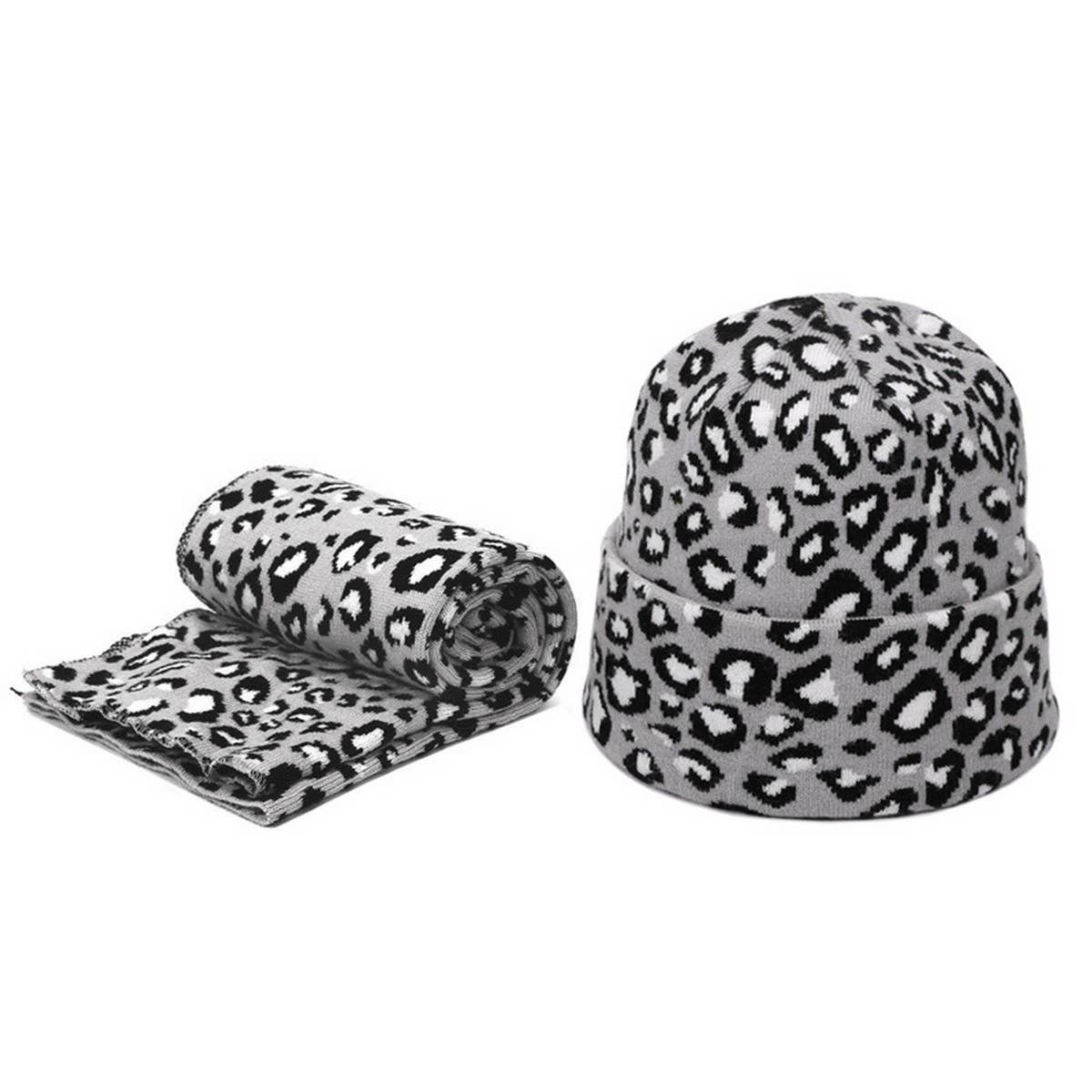 Leopard Knit Beanie With Pom & Scarf Set_Cwah04988
