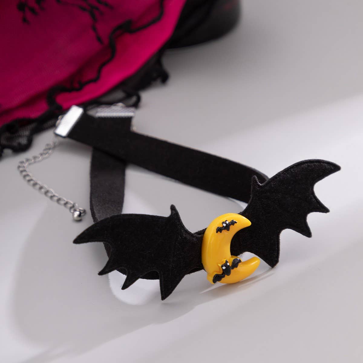 SWEET COOL HALLOWEEN PUMPKIN GHOST NECKLACE_CWAJE1490