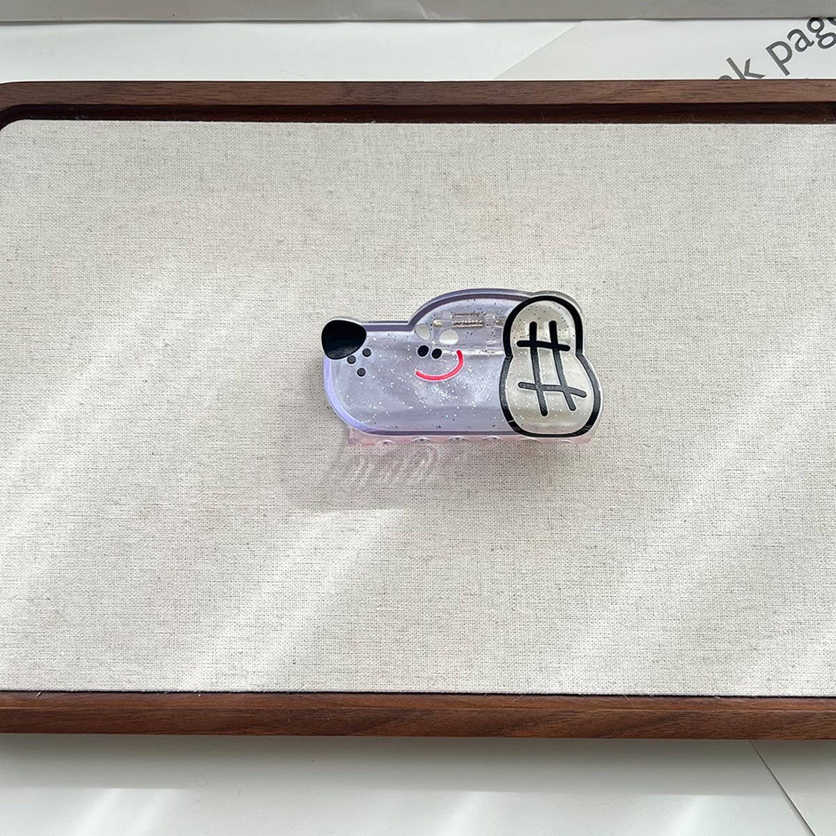 CUTE SMILING DOG TRANSPARENT HAIR CLAW FOR GIRLS_CWAHA6025