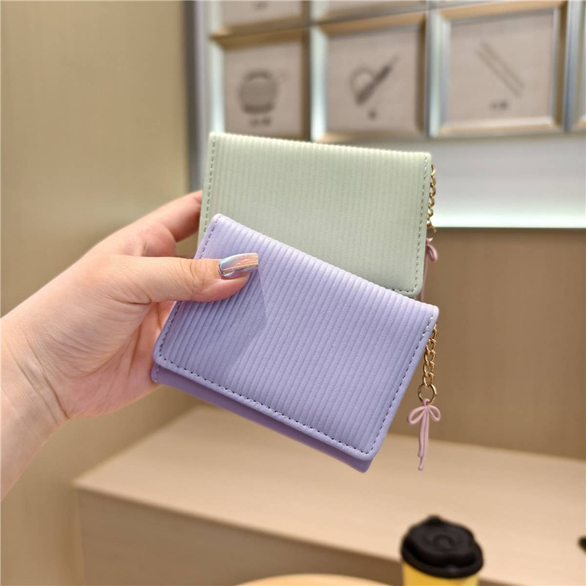 Cute Striped Trifold Wallet With Bow Charm_Cwab06210