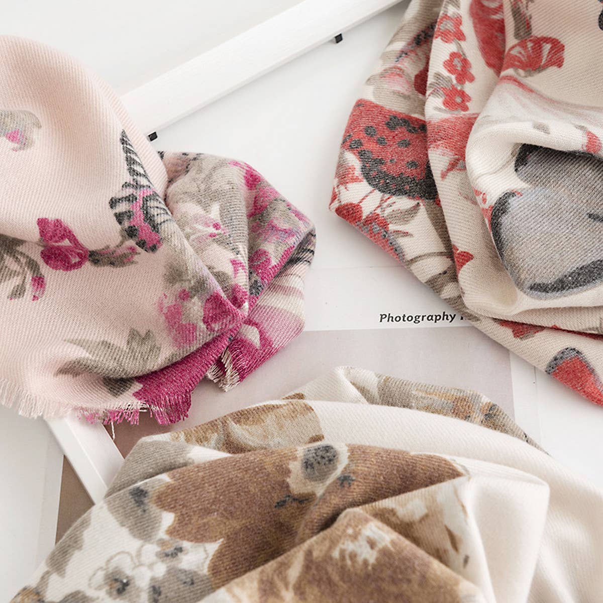 Stylis Warm Fringed Twil Floral Scarf_Cwasc0488