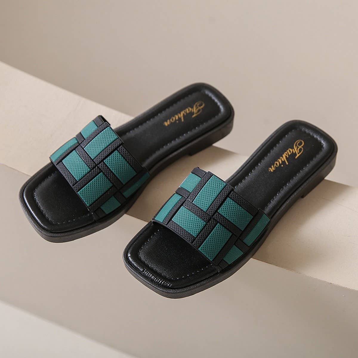 CHECKERBOARD PATTERN SUMMER SANDAL SLIPPERS_CWSHS0673