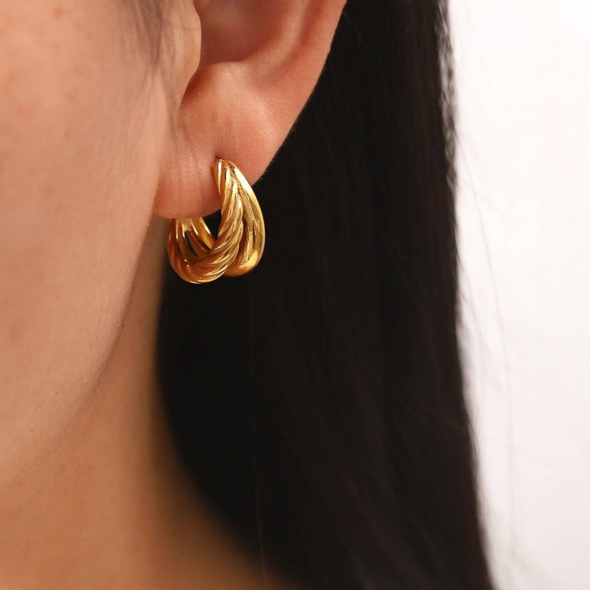 18K GOLD DOUBLE STAINLESS STEEL TWIST EARRINGS_CWASC1684