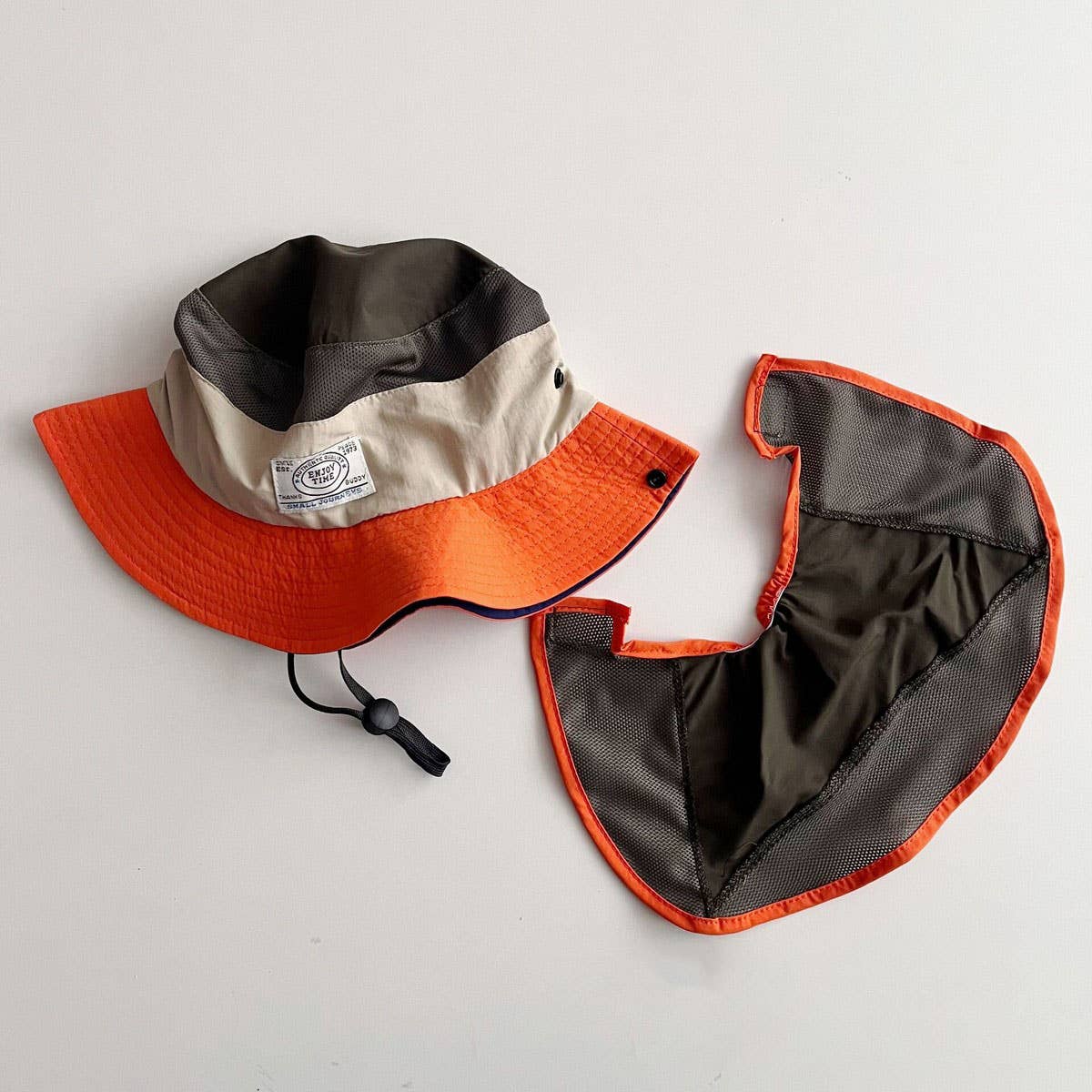 REMOVABLE CHILDRENS COLOR BLOCK BUCKET HAT_CWAH2870