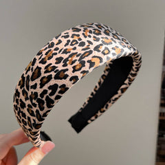 Leopard Padded Headband High Top Style_Cwaha07832