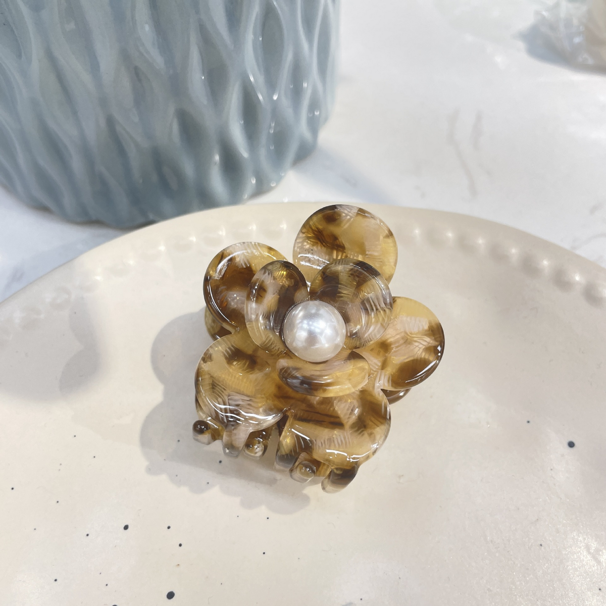 LORAL PEARL HAIR CLAW RHINESTONE ELEGANT CLIP_CWASC1601