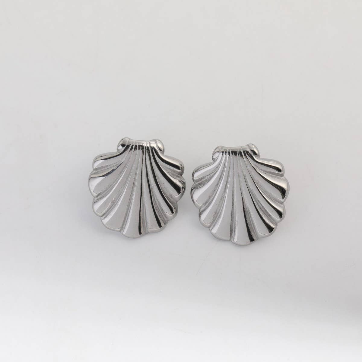 DESIGN STAINLESS STEEL SHELL STARFISH EARRINGS_CWMM5730