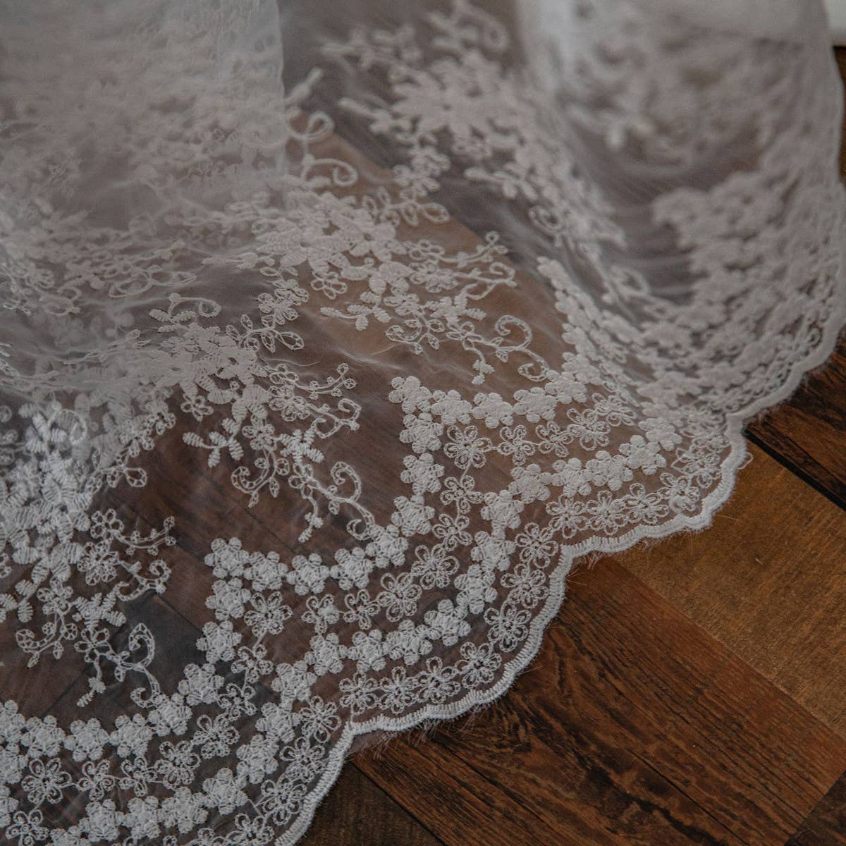 HOME FLOWER EMBROIDERED LACE TABLECLOTH_CWMM0944