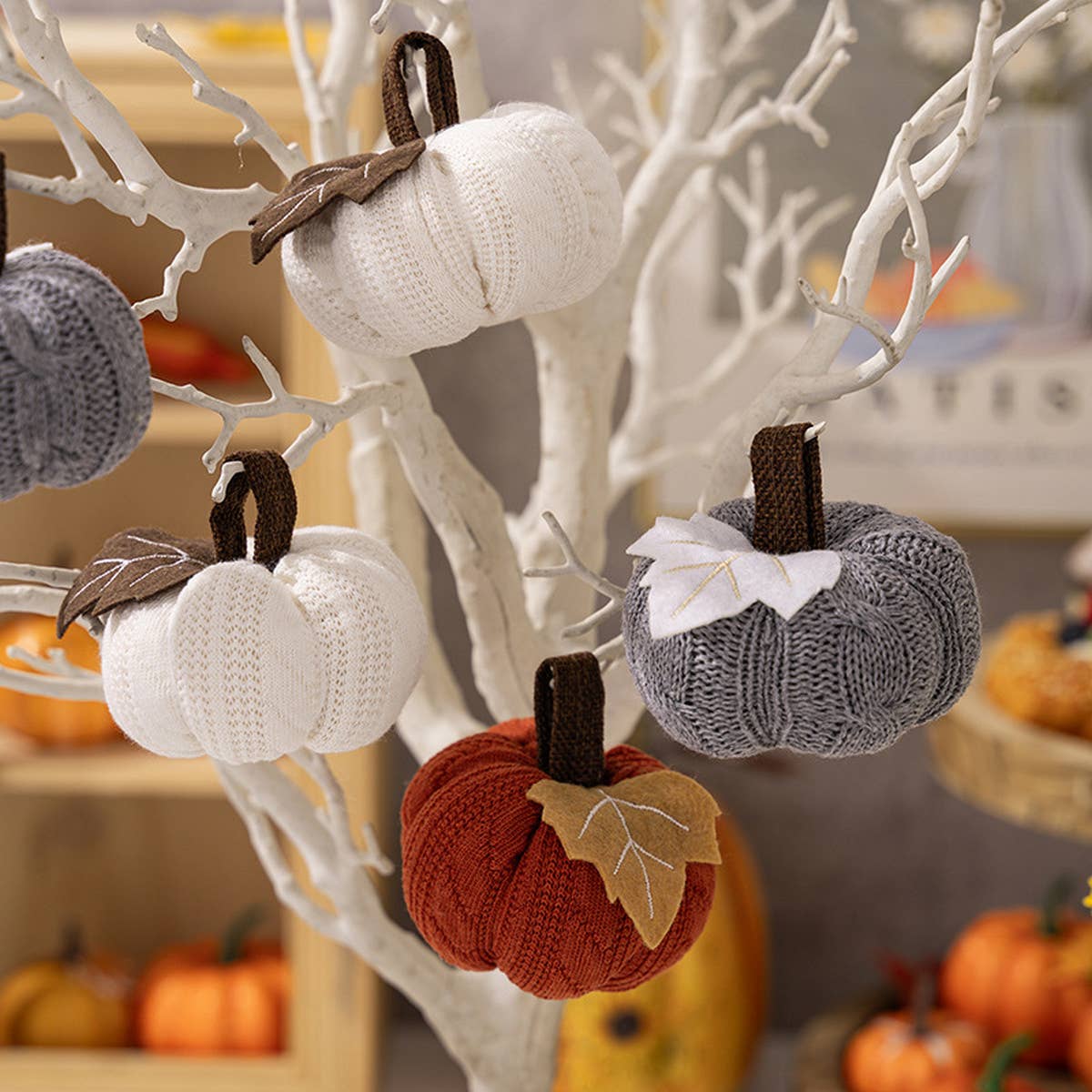 THANKSGIVING KNITTED ORANGE PUMPKIN PENDANT_CWMM1754