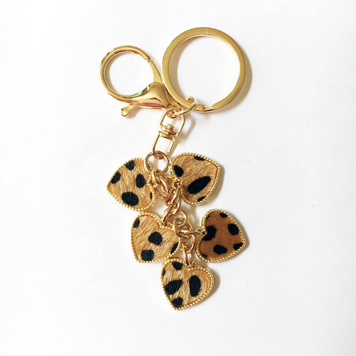 NEW LEOPARD HEART PENDANT KEYCHAIN_CWMM1320