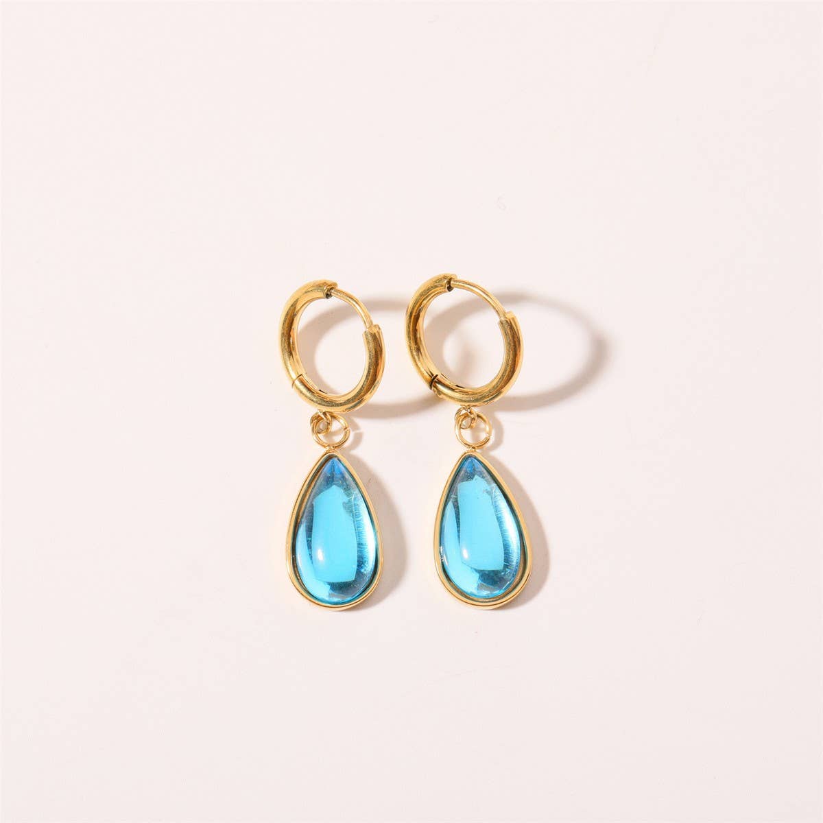 TEARDROP BIRTHSTONE EARRINGS GOLD STAINLESS_CWAJE5032