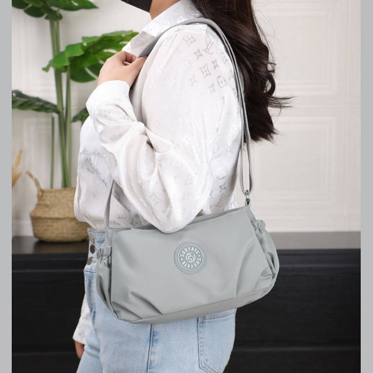 Waterproof Fabric Casual Shoulder Messenger Bag_Cwasc1757