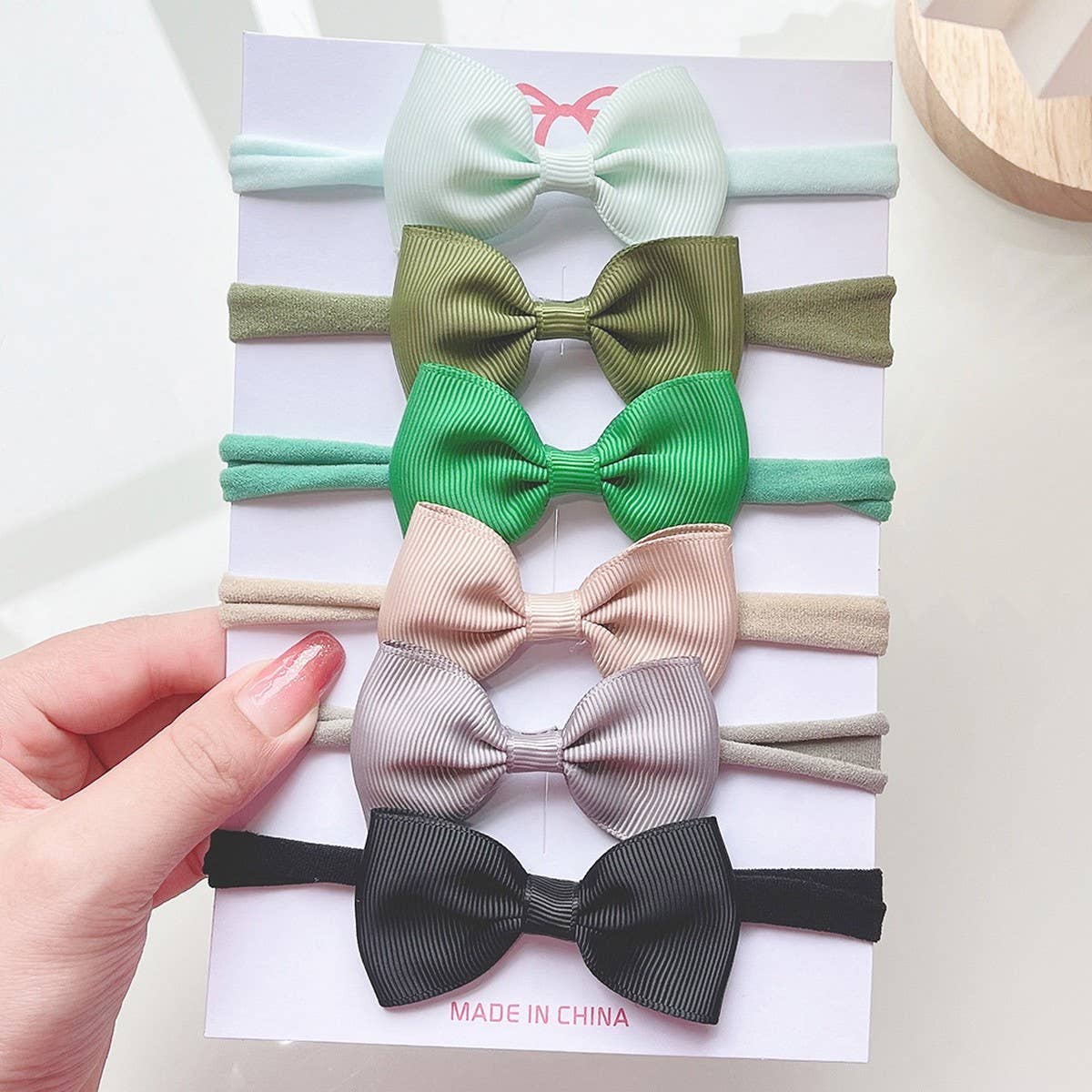 KIDS BOW HEADBAND SET ELASTIC NYLON NO MARKS_CWAHA6720